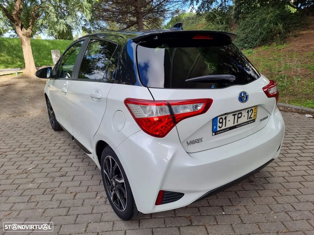 Toyota Yaris 1.5 HSD Square Collec.White - 3