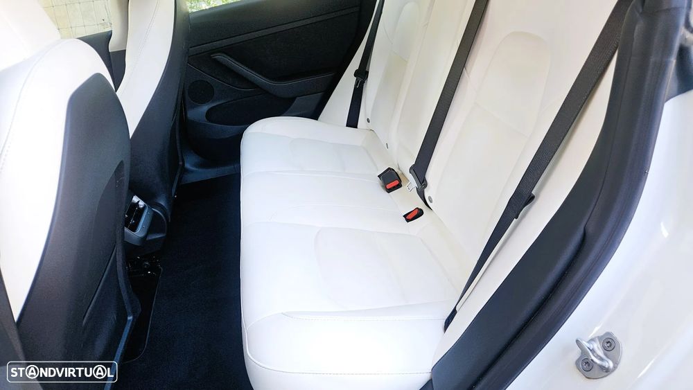 Tesla Model 3 Long Range Tração Integral - 28