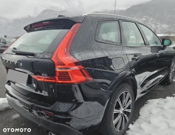Volvo XC 60 D4 AWD RDesign - 4