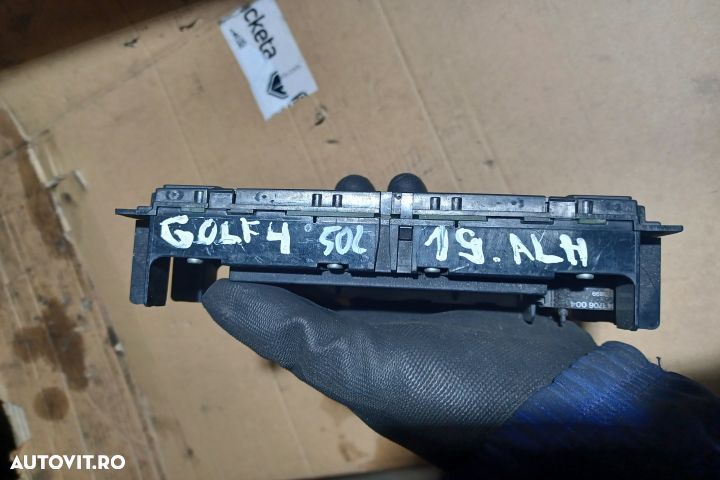 Comanda AC Volkswagen VW Golf 4 [1997 - 2006] Hatchback 5-usi 1.4 MT - 1