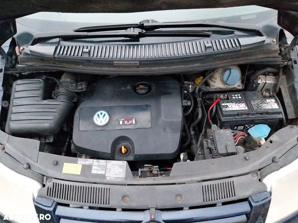 Volkswagen Sharan 1.9 TDI - 11