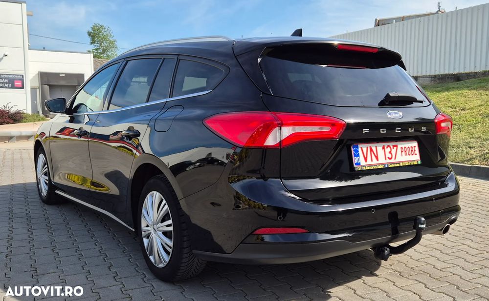 Ford Focus 1.5 EcoBlue Start-Stopp-System TITANIUM X - 2