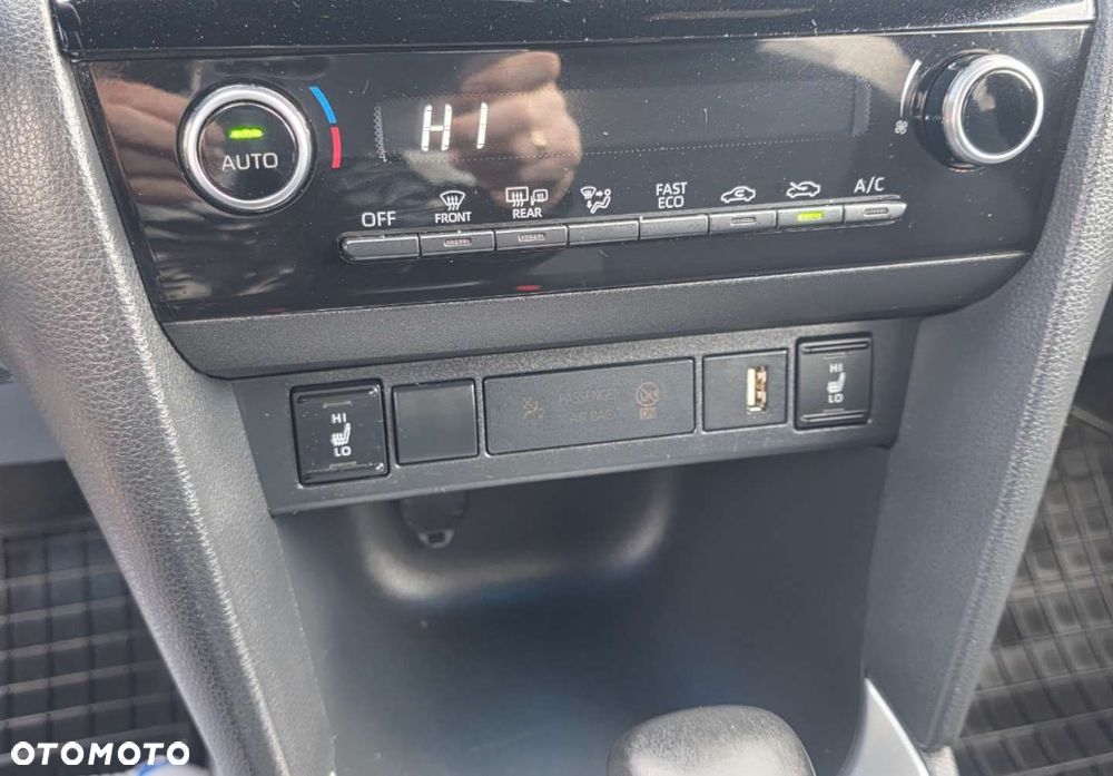 Toyota Yaris Cross - 26