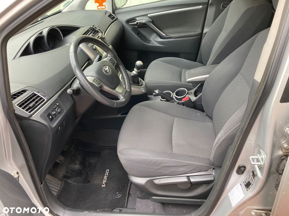 Toyota Verso 1.6 5-Sitzer Life - 12