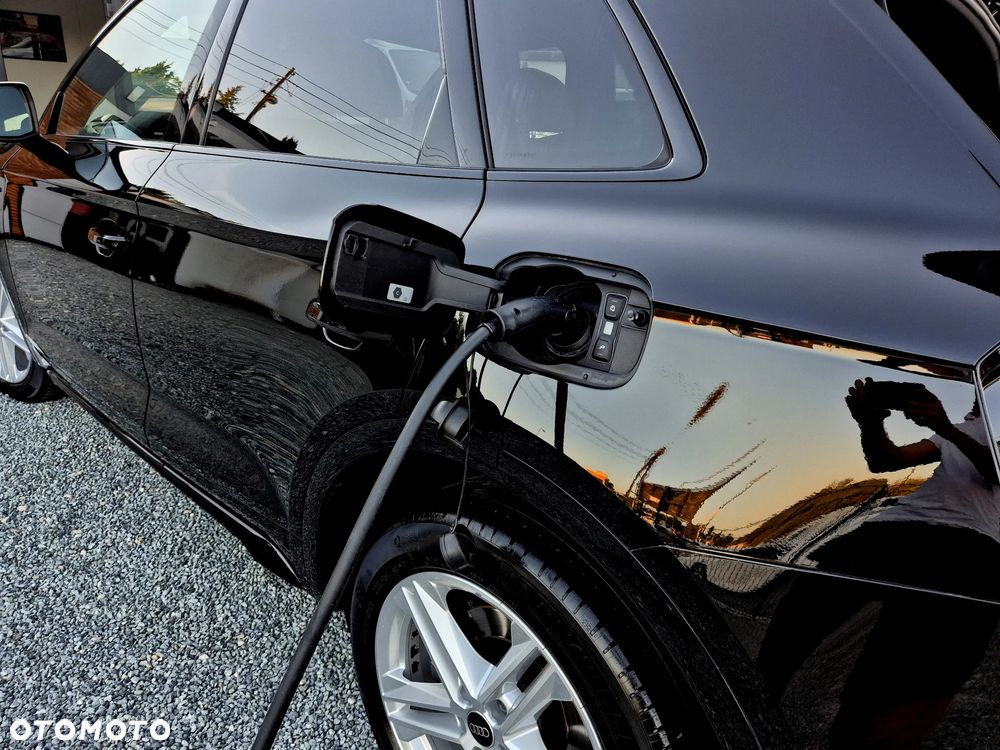 Audi Q5 50 TFSIe quattro S tronic S line - 33