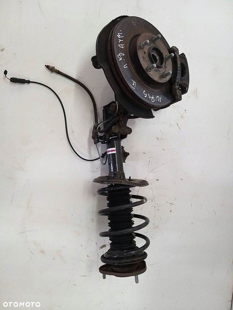 toyota auris ii 1.8 hybrid piasta zwrotnica mcpherson lewy przód 12-18r - 1