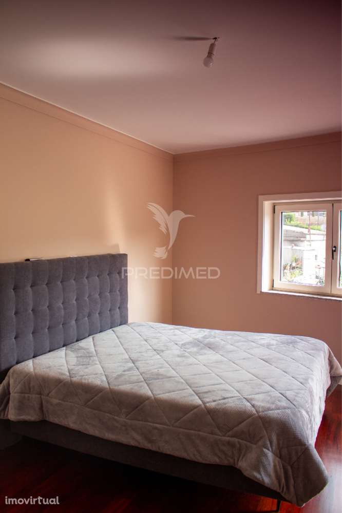 Descubra Este Prédio Versátil em Lordelo, Paredes! - Grande imagem: 3/7