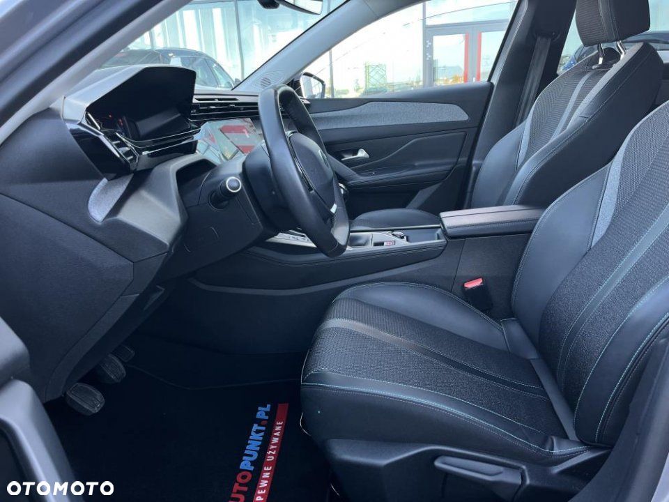 Peugeot 308 - 18