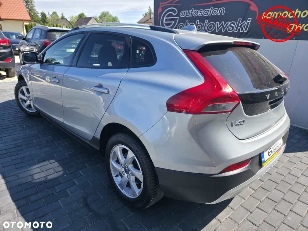 Volvo V40 - 6
