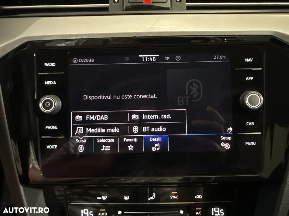 Volkswagen Passat - 21