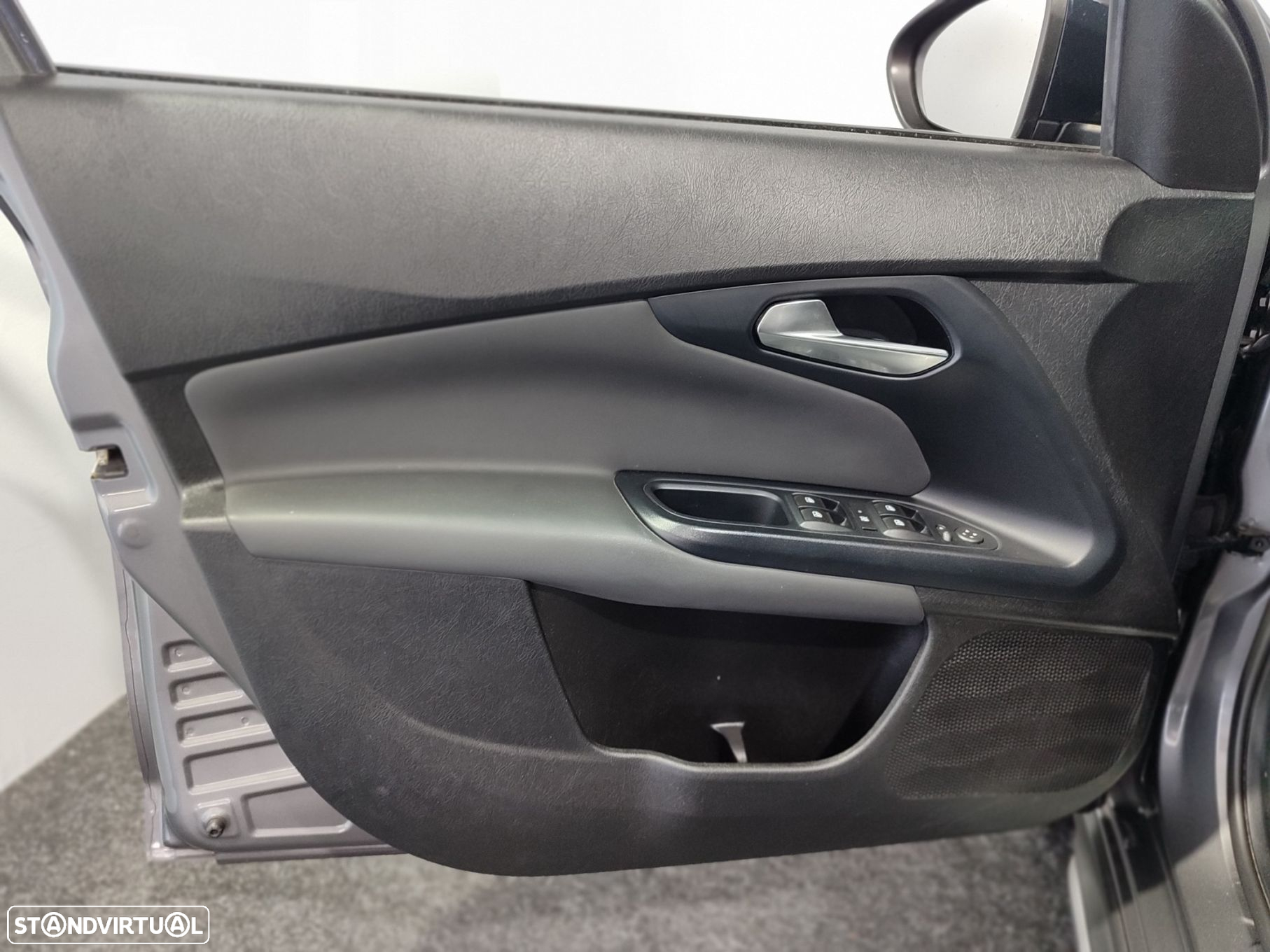 Fiat Tipo Cross 1.3 Multijet City - 39
