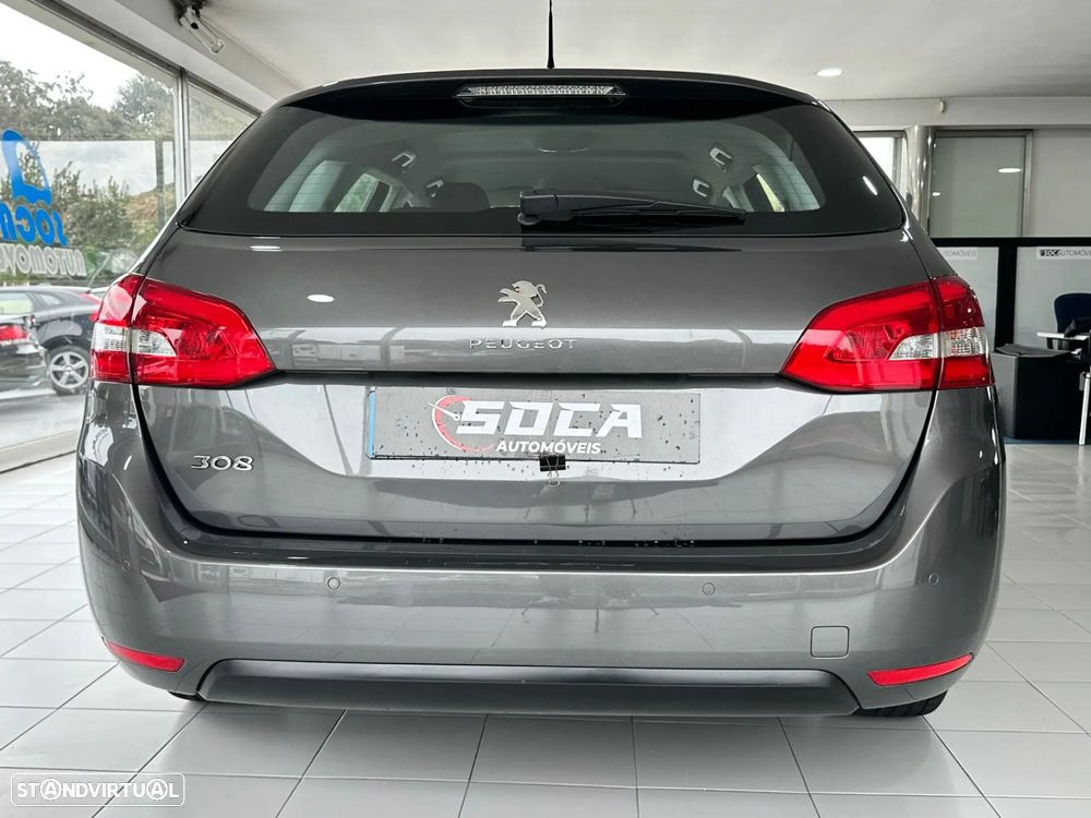 Peugeot 308 SW - 7
