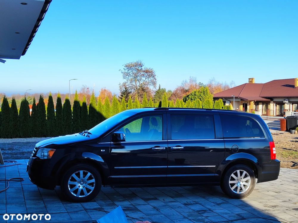 Chrysler Grand Voyager 2.8 CRD Limited - 9