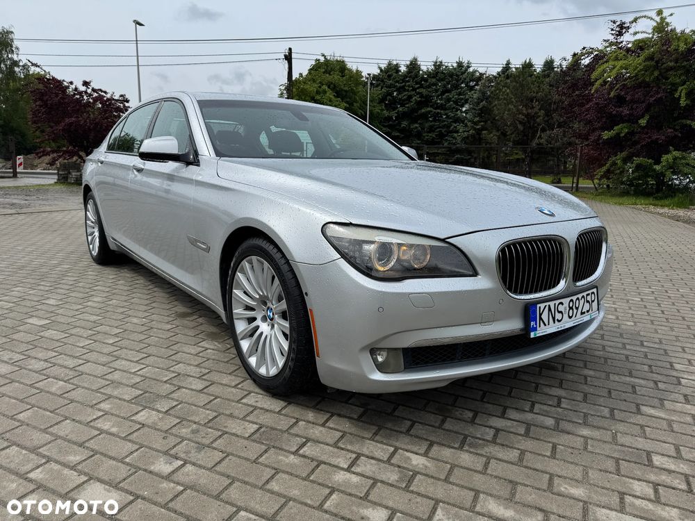 BMW Seria 7 750Li - 4