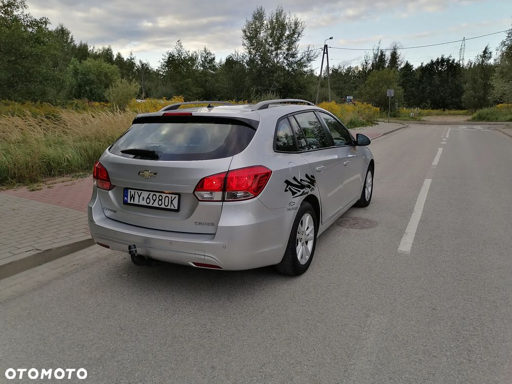 Chevrolet Cruze 1.6 LT - 3