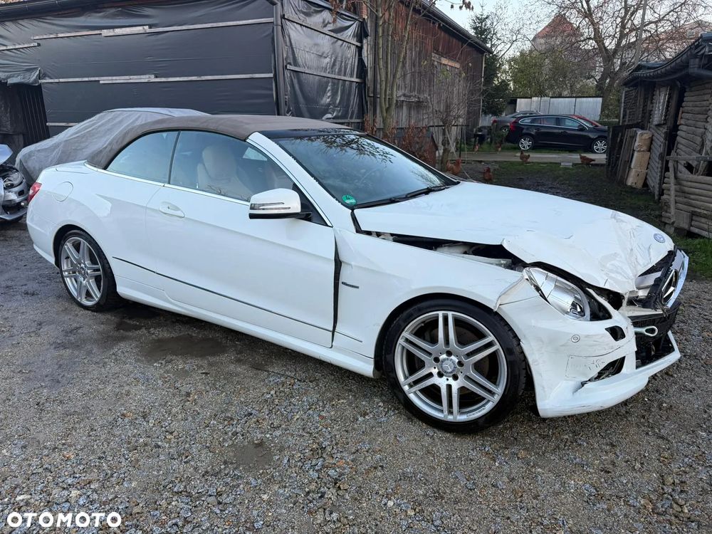 Mercedes-Benz Klasa E 250 Cabrio 7G-TRONIC Sport Edition - 2