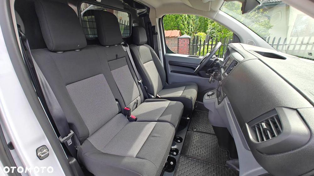 Opel Vivaro - 14