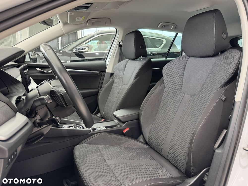 Skoda Octavia 2.0 TDI Style DSG - 10