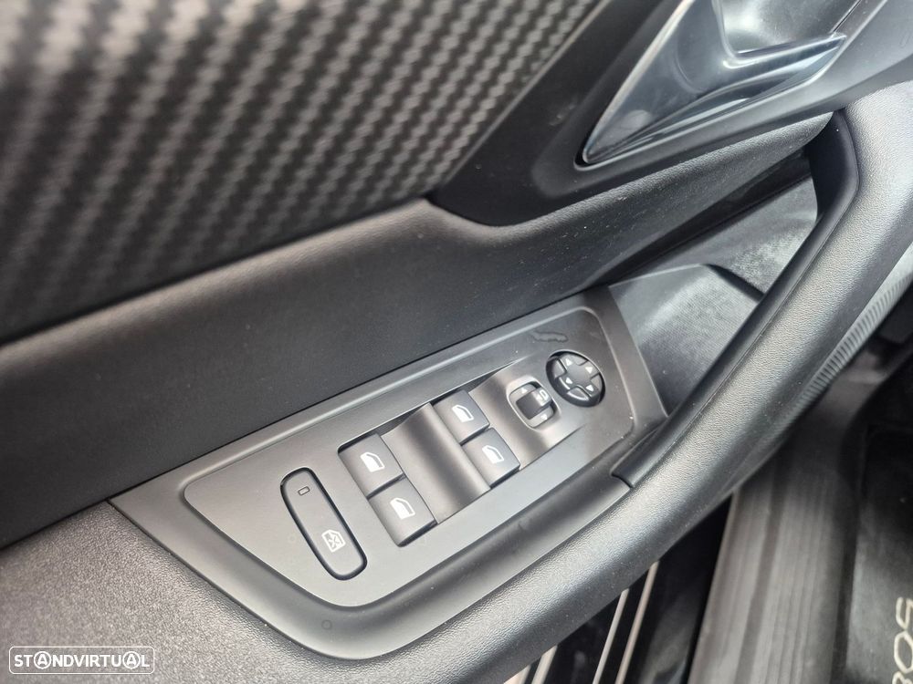 Peugeot 508 1.6 Hybrid Allure Pack e-EAT8 - 12