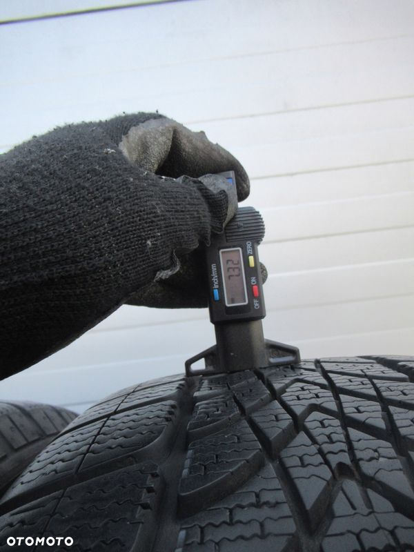 OPONY ZIMA 4szt DUNLOP SP WINTERSPORT 4D 235/55R19 101V - 3