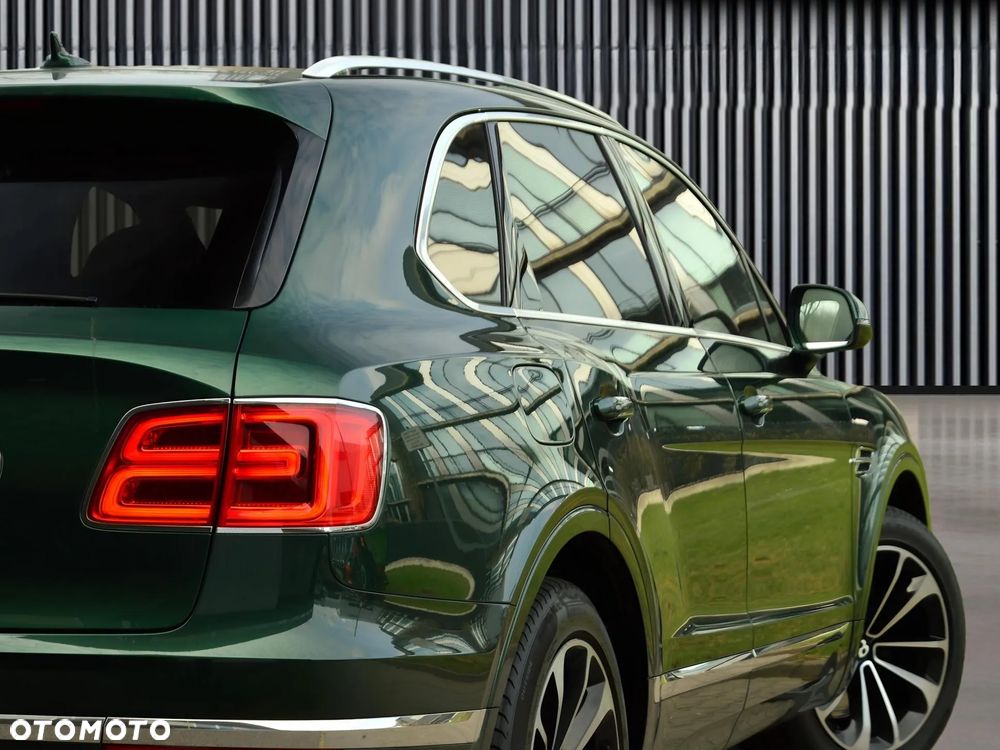 Bentley Bentayga W12 - 12
