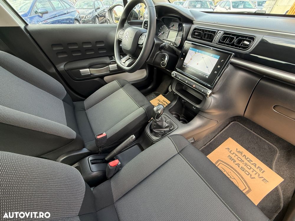 Citroën C3 1.2 PureTech 100 S&S BVM6 PLUS - 22