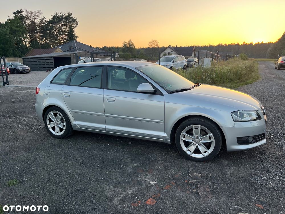 Audi A3 Sportback 1.6 Attraction - 17