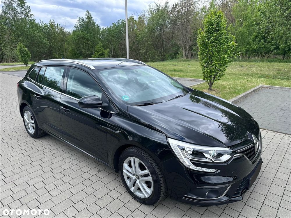 Renault Megane ENERGY TCe 100 LIFE - 24