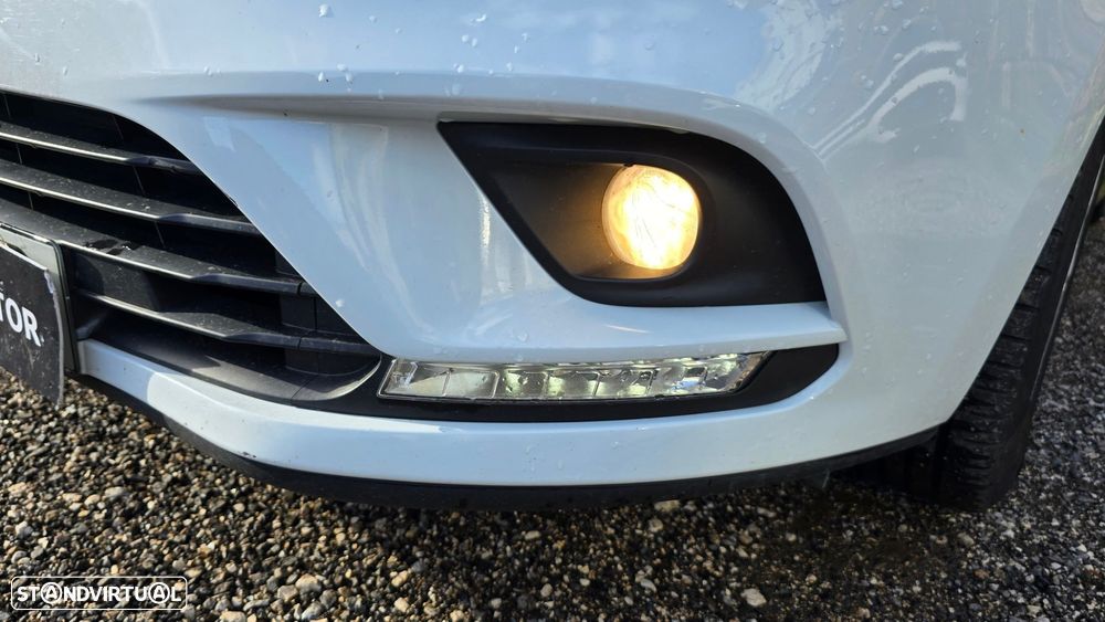 Renault Clio Sport Tourer 0.9 TCe Limited - 51