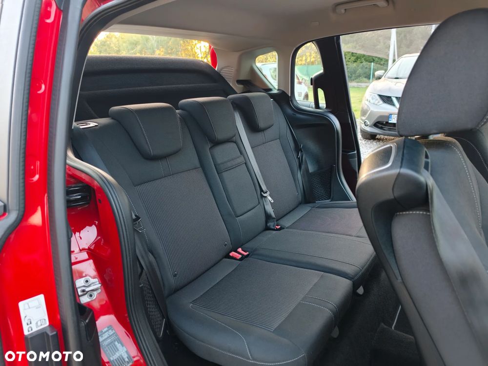 Ford B-MAX - 30