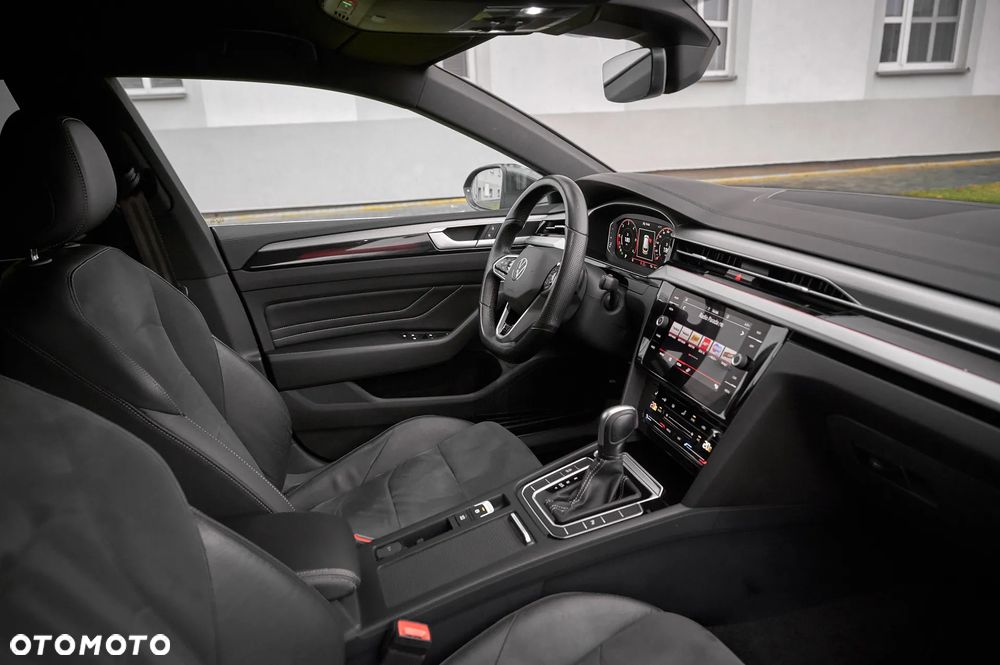 Volkswagen Arteon 2.0 TDI R-Line DSG - 27