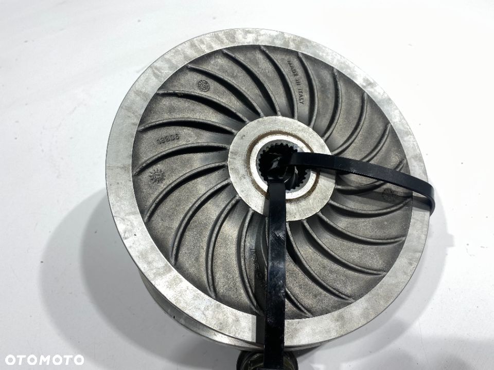 Wariator Malossi Multivar  Kymco AK 550  16-21R - 5