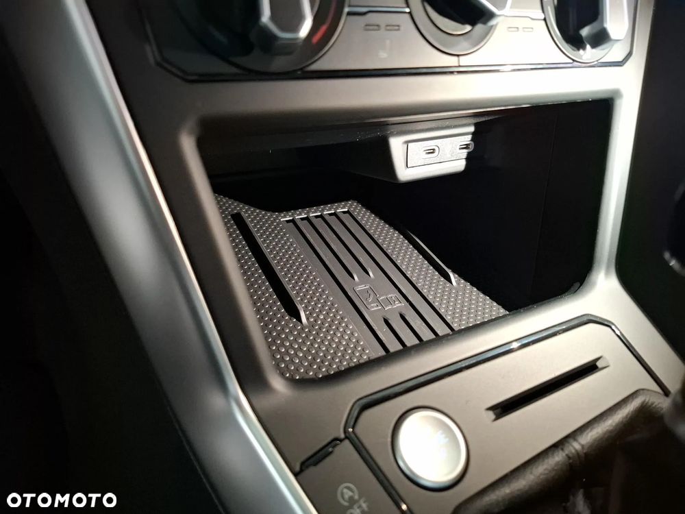 Volkswagen Polo - 24