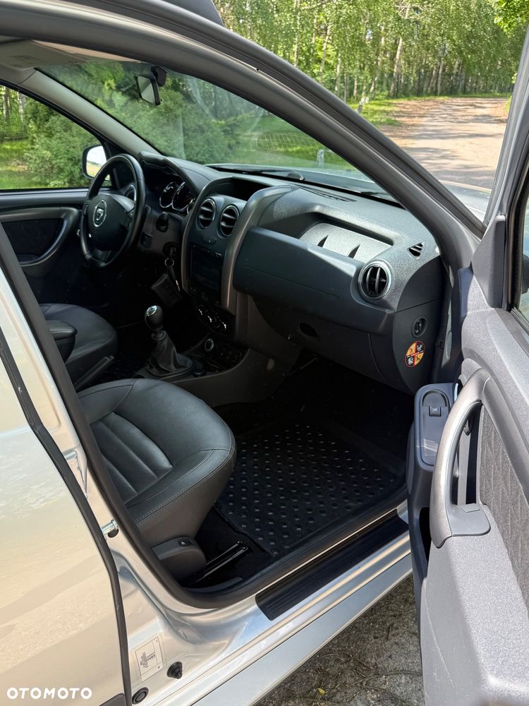 Dacia Duster 1.5 dCi Laureate 4x4 - 17