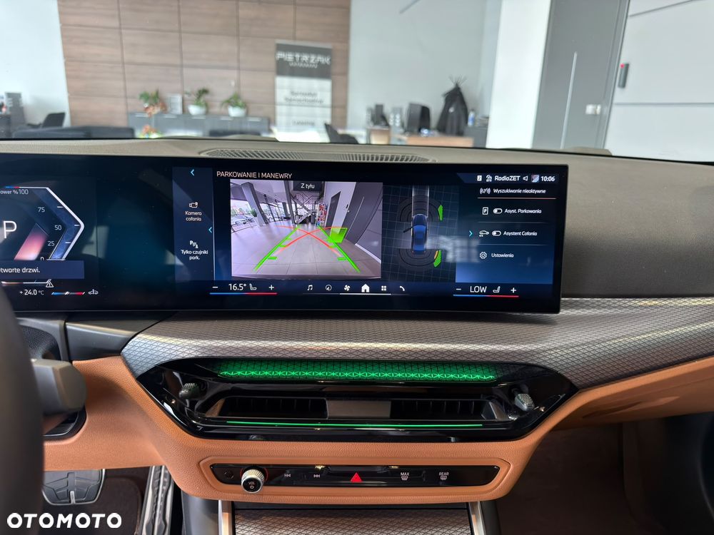 BMW Seria 3 318i M Sport - 12