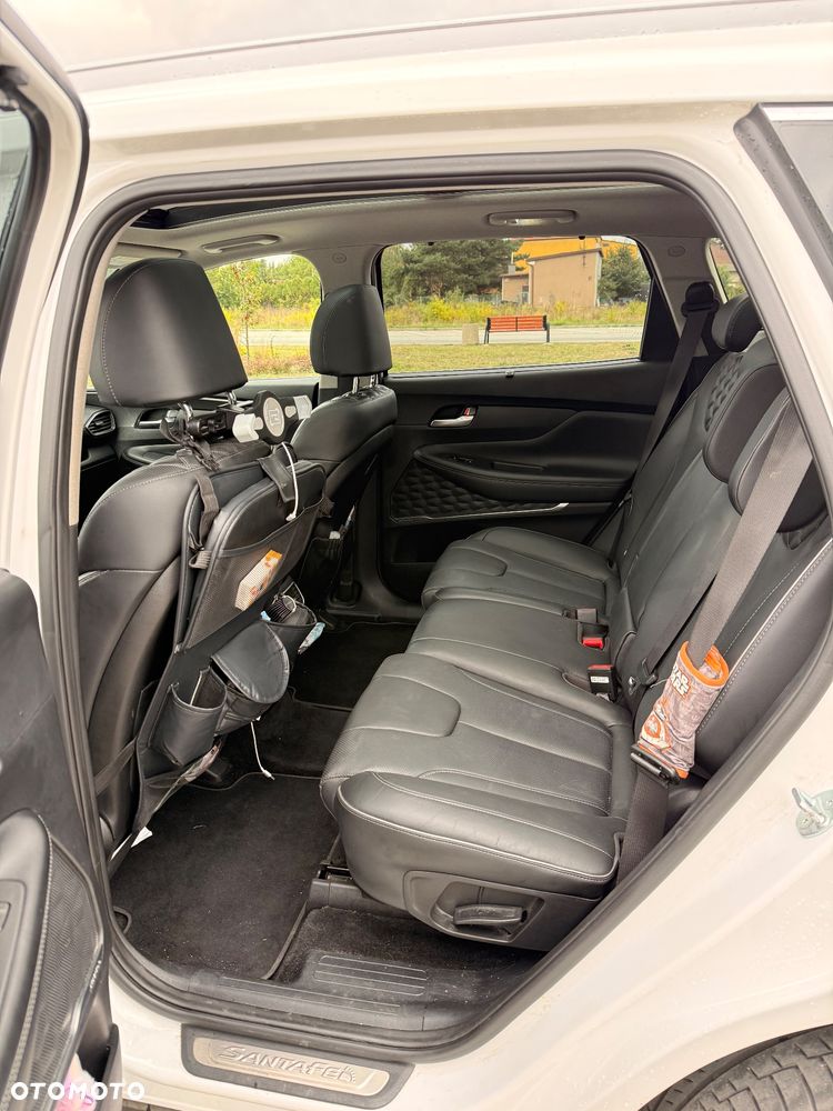 Hyundai Santa Fe 1.6 T-GDI HEV Executive 4WD - 7