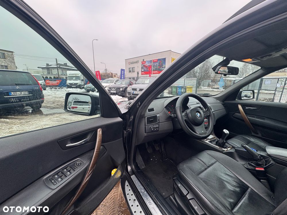 BMW X3 2.0d - 17