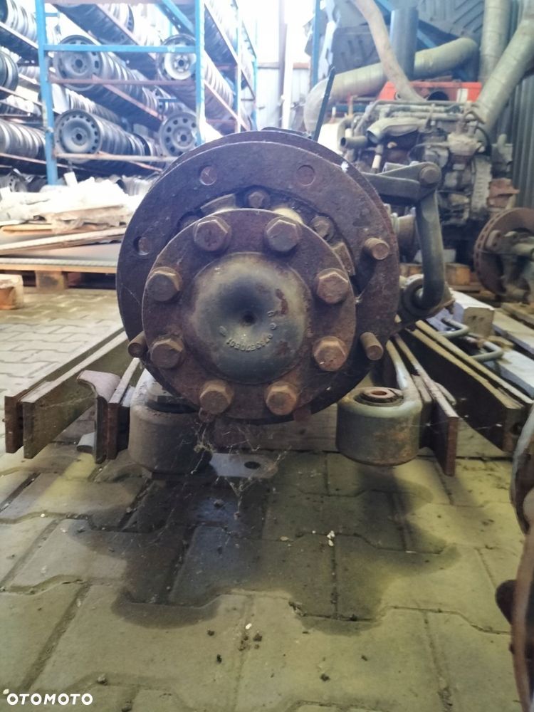 mercedes atego tylny most - 3