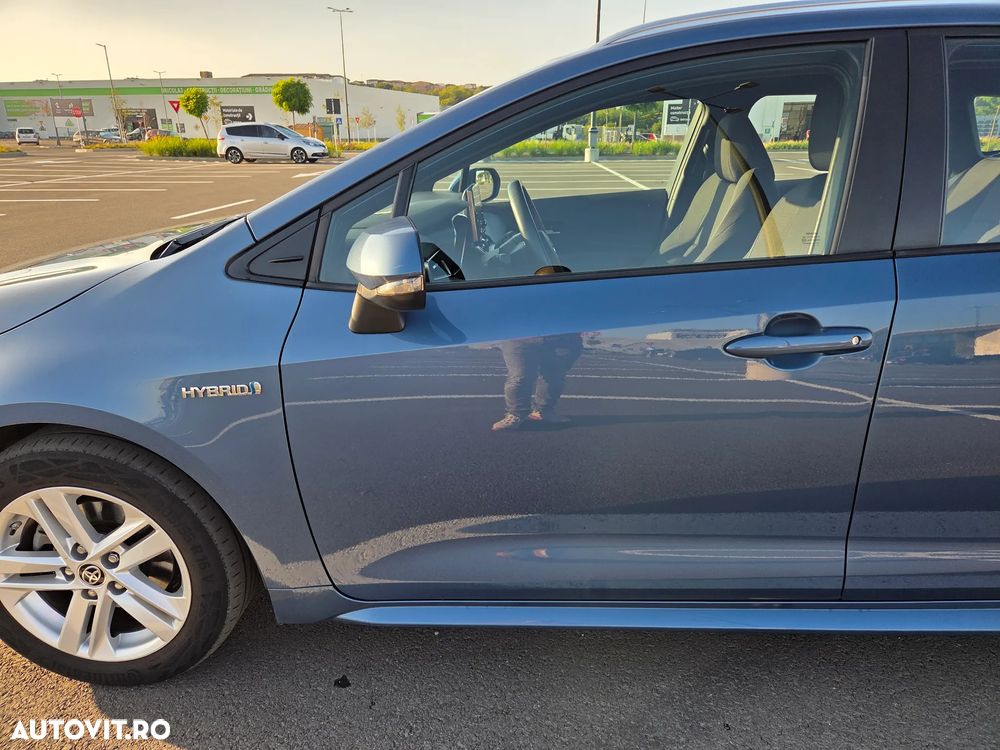 Toyota Corolla 1.8 HSD Business - 14