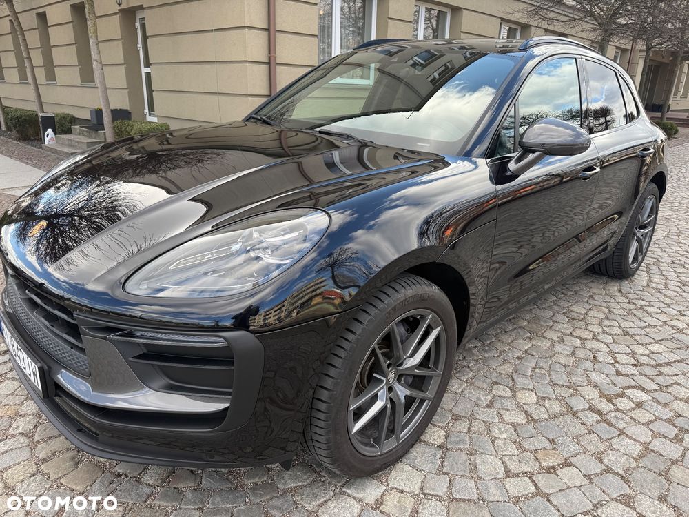Porsche Macan T - 1