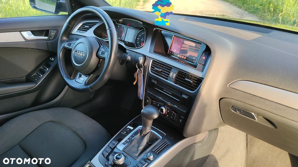 Audi A4 Avant 2.0 TDI Quattro S tronic - 9
