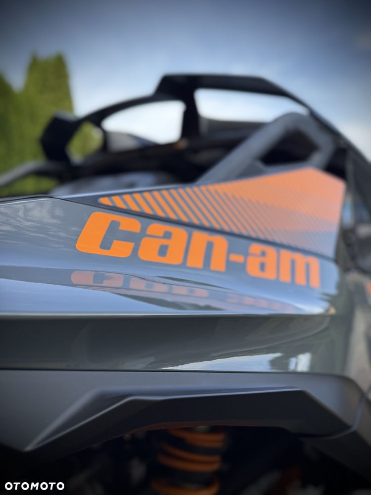 Can-Am Maverick - 5