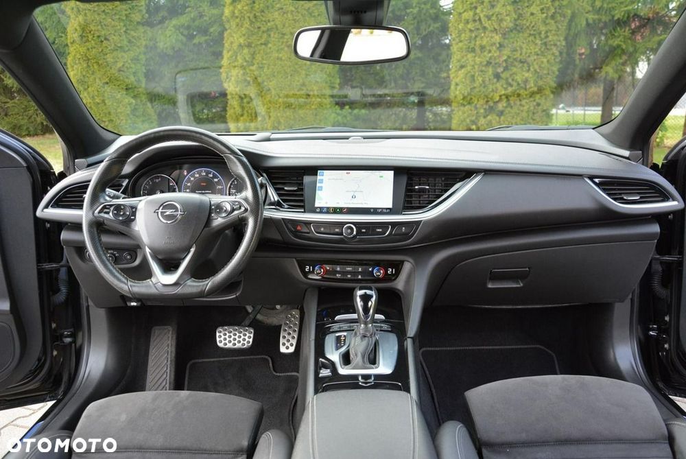 Opel Insignia 2.0 T 4x4 GSi S&S - 19