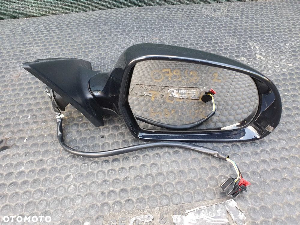 Lusterko Zewnetrzne Prawe LZ9Y 6 pin Czarne UK Angielskie AUDI A4 B8 - 1