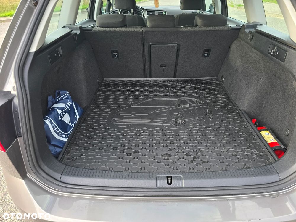 Volkswagen Golf 1.6 TDI BlueMotion Trendline - 18