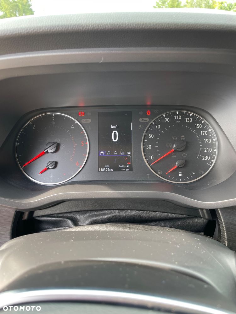 Renault Trafic 2.0 dCi - 12
