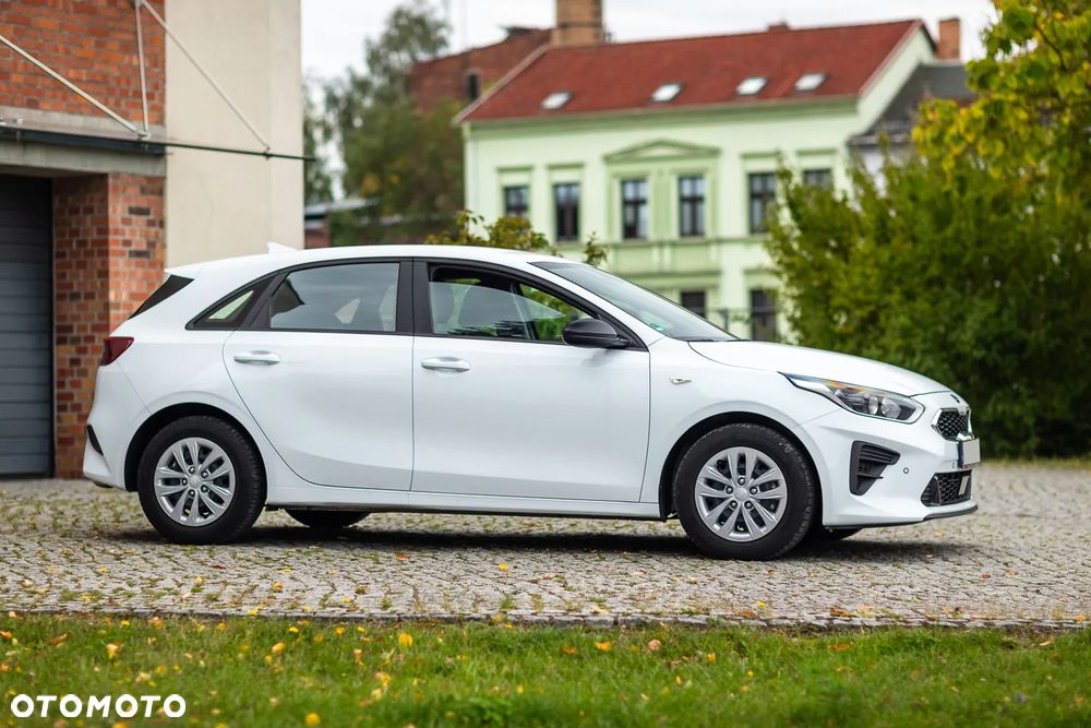 Kia Ceed 1.0 T-GDI 100 OPF Attract - 1