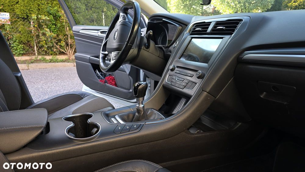 Ford Mondeo 2.0 TDCi ECOnetic Start-Stopp Titanium - 6