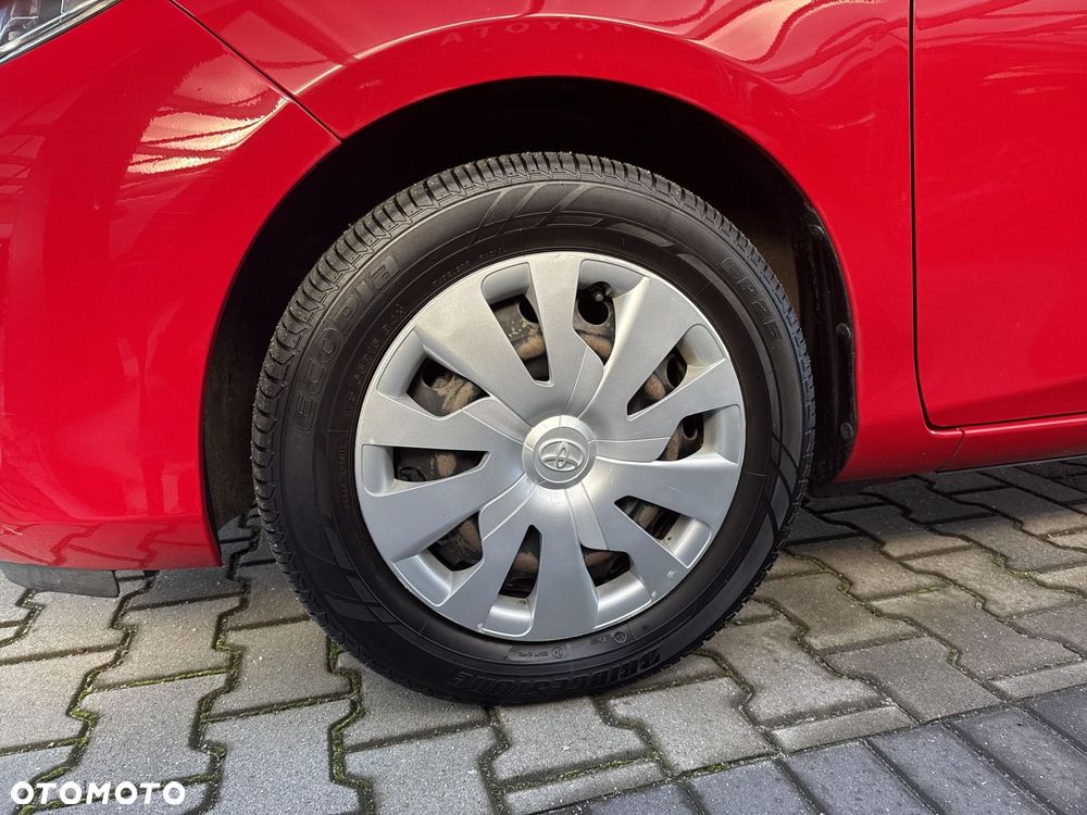 Toyota Yaris 1.0 Active EU6 - 19
