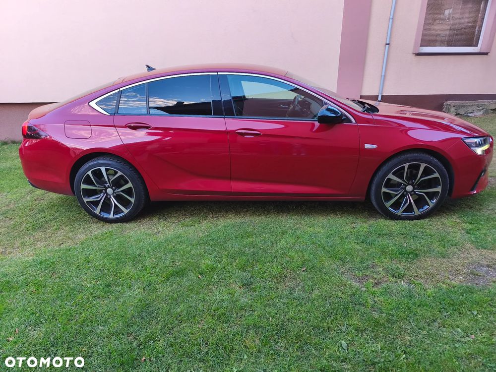 Opel Insignia - 12